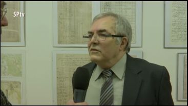 Könyvbemutató És Kiállítás Városi Evforduló Jegyében